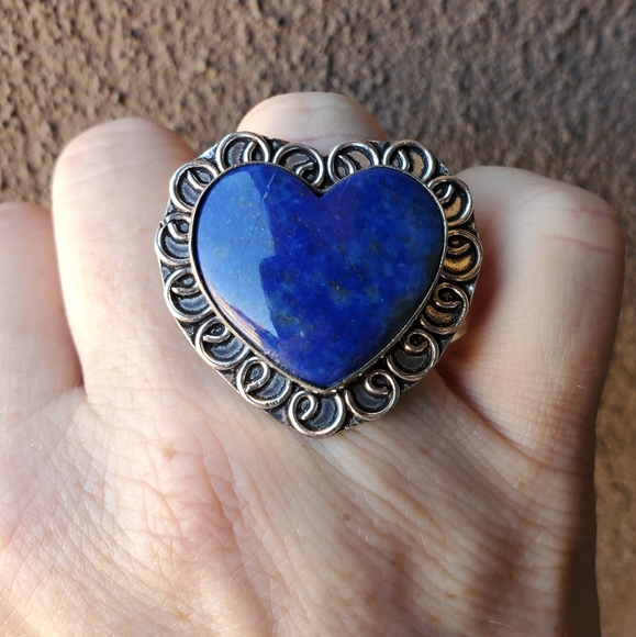 New Heart Shaped Lapis Lazuli 925 Silver Statement Ring. - Picture 6 of 13